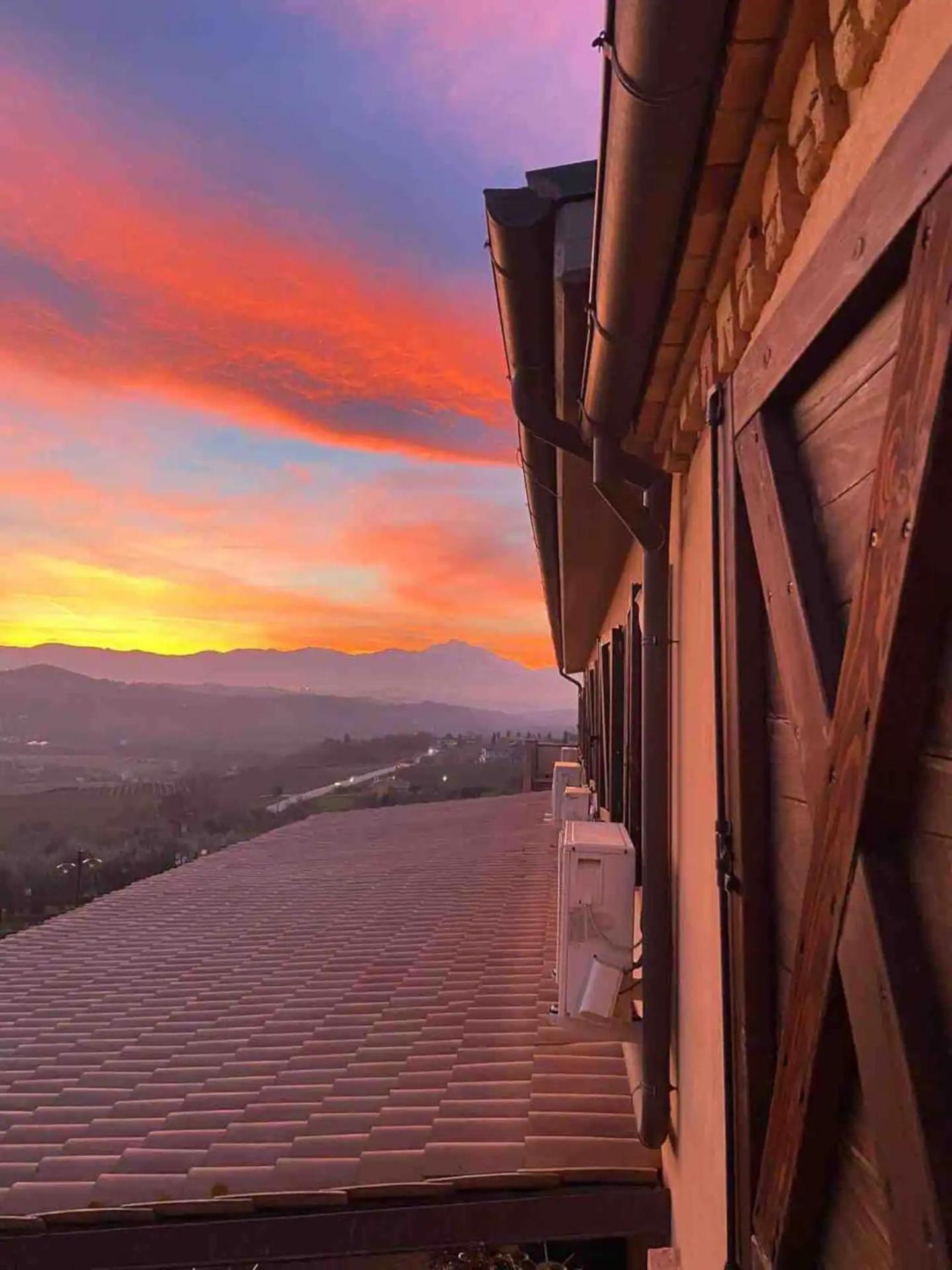 Il Podere Degli Asinelli Città Sant'Angelo Esterno foto
